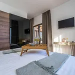 Villa Skyfall