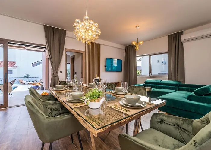 Villa Skyfall *