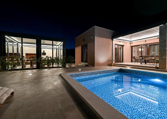 Villa Skyfall *